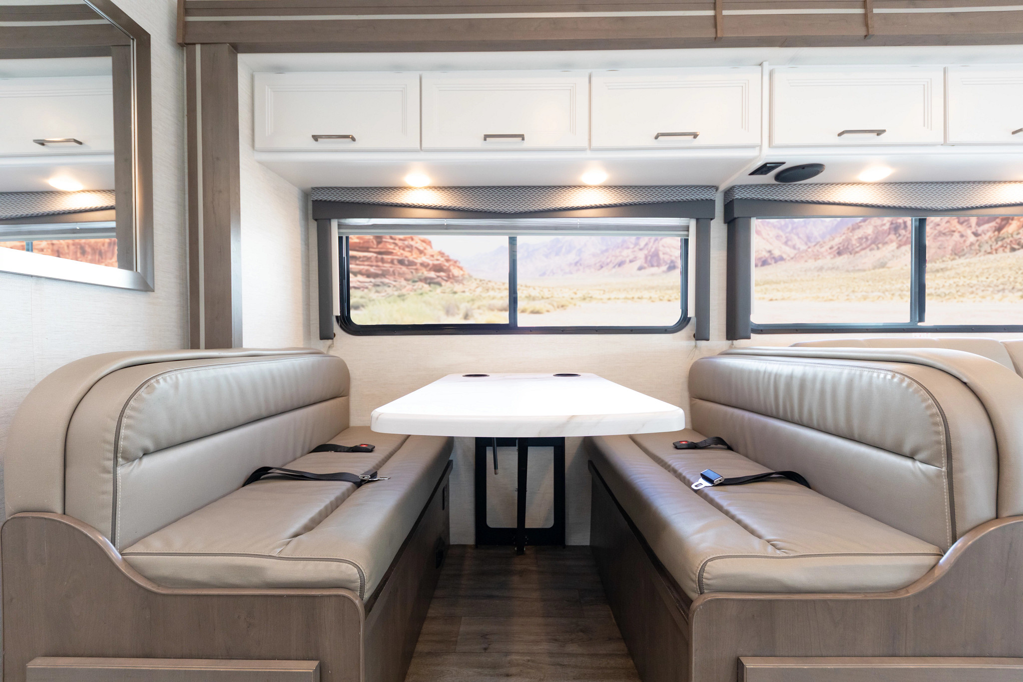 Dinette — El Monte Family Sleeper