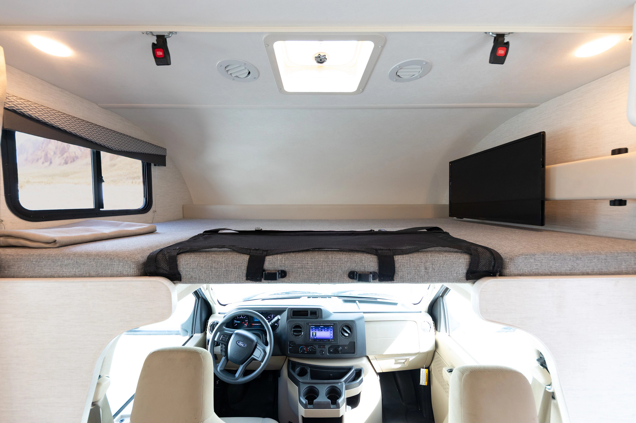 Cama sobre cabina — El Monte Family Sleeper