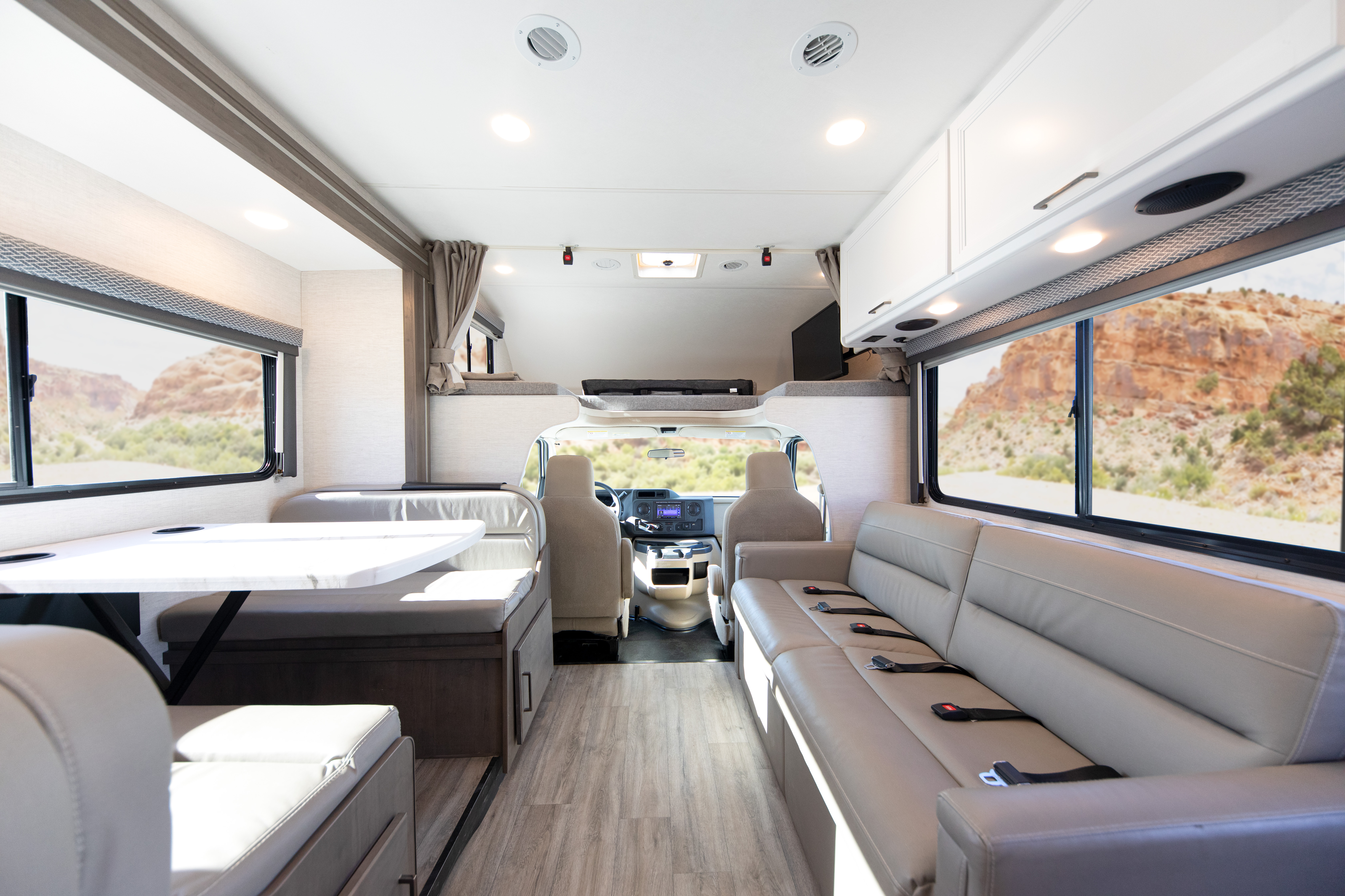 Road Bear Class C W/Slide-Out (R) — interior