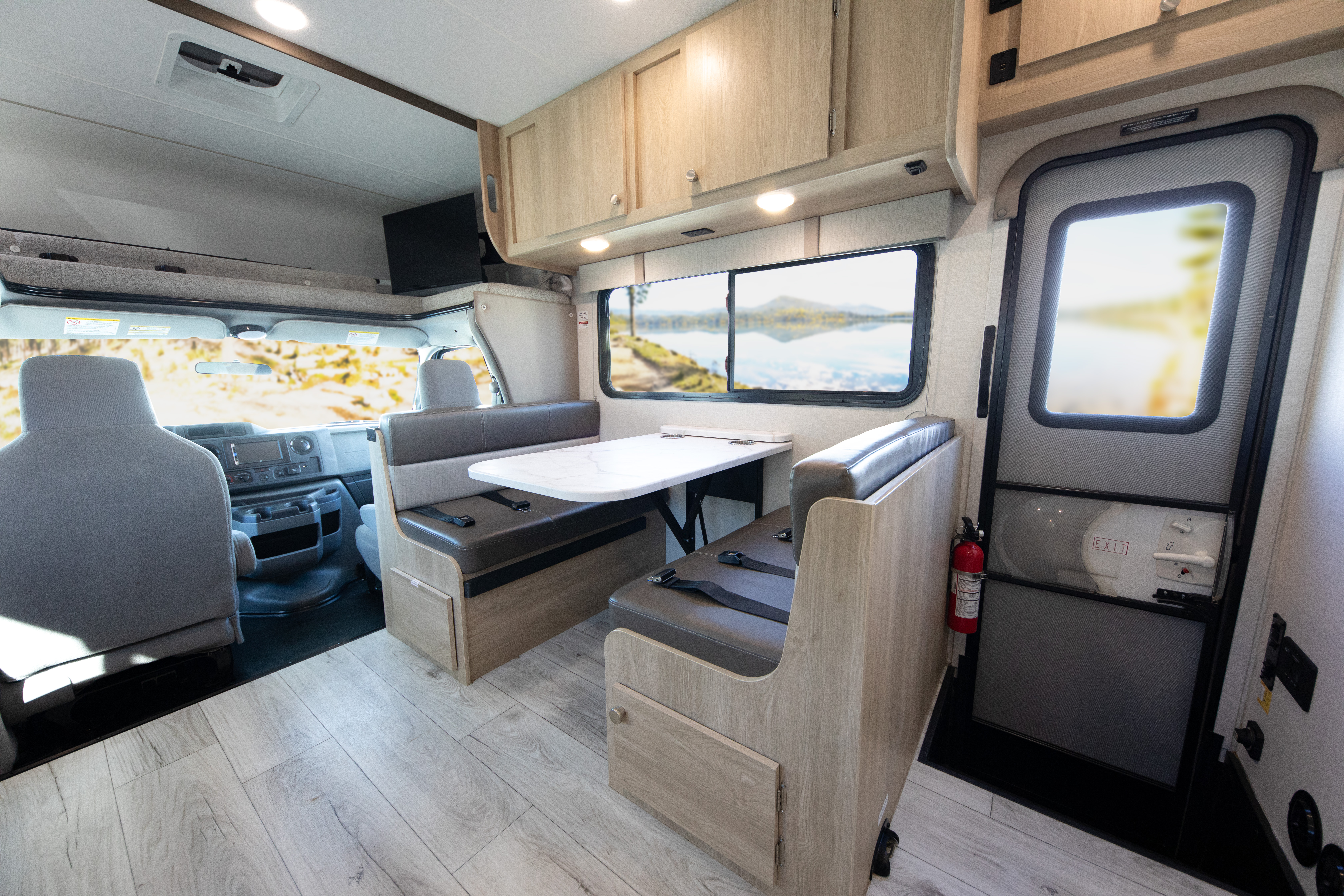 Road Bear Class C W/Slide-Out (P) 260B — lifestyle
