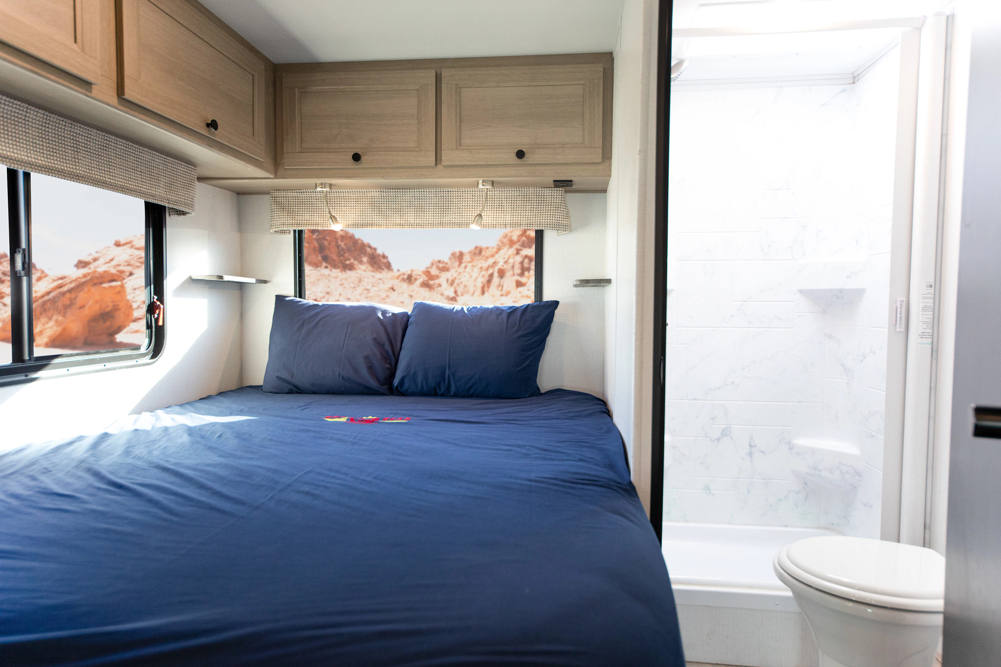 Dormitorio y baño — Road Bear Non-Slide (2150)