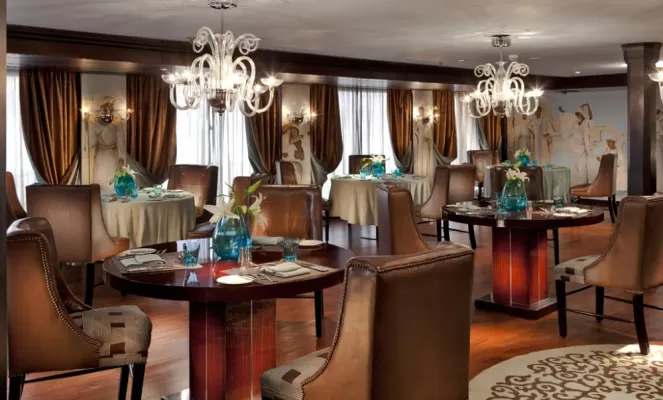 Sun Boat IV - Restaurante