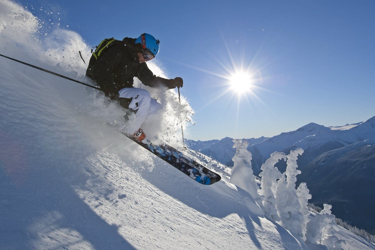 Esquí de powder y freeride en la montaña de Whistler Blackcomb