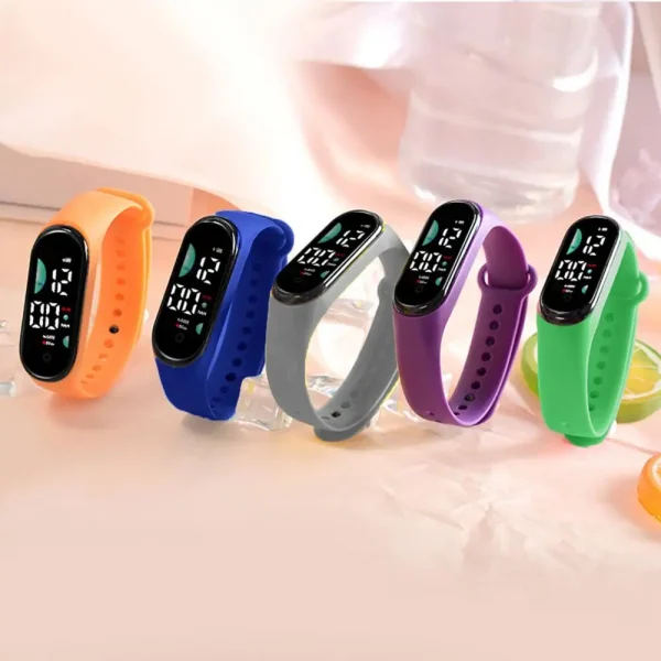 Bambini Guarda regalo di compleanno per Bambino Ragazza intelligente LED Digital Cartoon Kids Orologio Bracciale