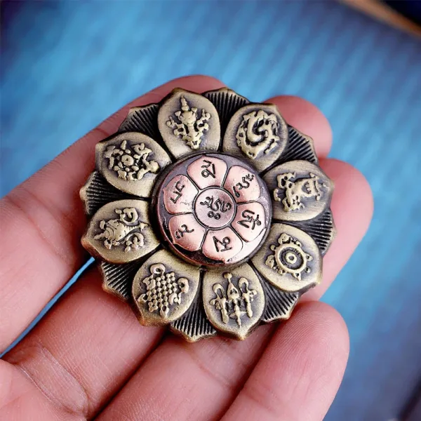 Zen Buddha Fidget Spinner Metal Lotus Wheel Fingertip Gyro Decompression Cool Gadgets ADHD