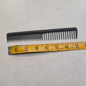 7 inch Carbon Wide Tooth Haircut Comb 2