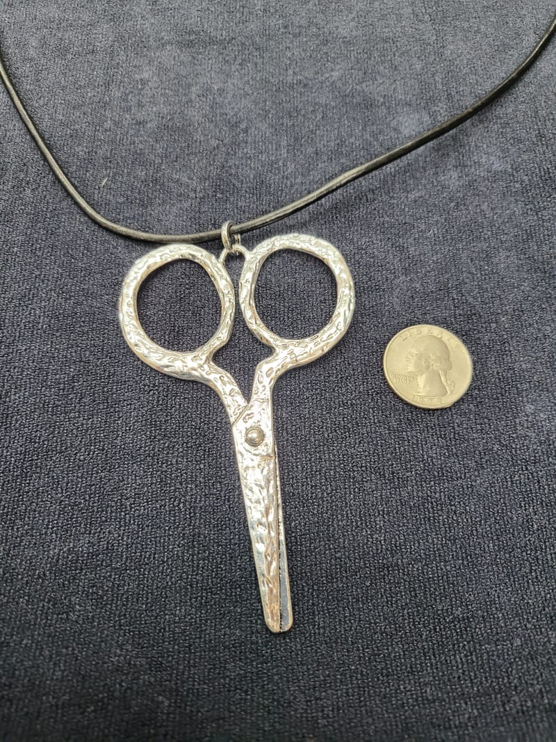 Large textured scissor necklace