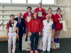 У троичан четыре золотых медали