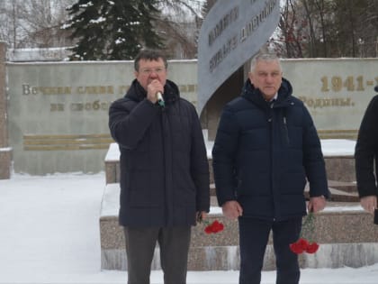 Митинг, посвящённый снятию блокады Ленинграда