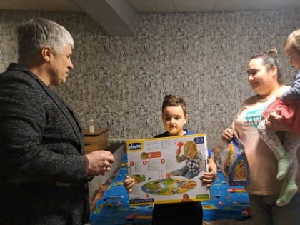 Игорь Колышев исполнил желание маленькой жительницы Каслей