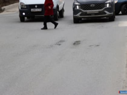 На дорогах Миасса после зимы появились дефекты