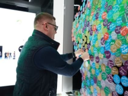 Алексей Текслер встретился с делегацией Челябинской области на Всемирном фестивале молодежи в Сочи