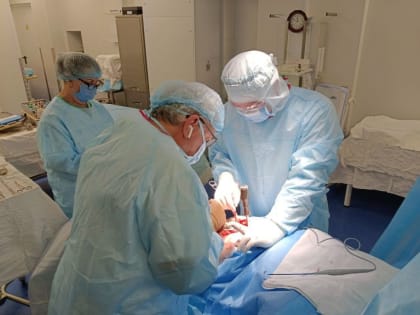 Челябинские травматологи помогли пациенту с болезнью Бехтерева