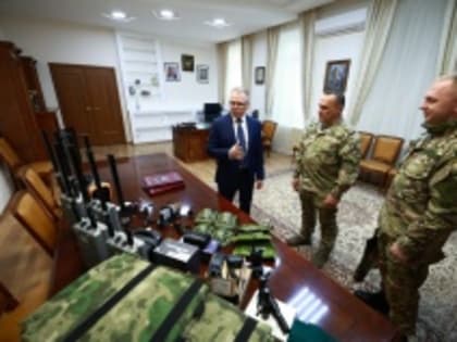 По поручению Алексея Текслера южноуральским штурмовикам передали гуманитарную помощь