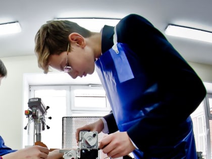 Южноуральские подростки могут открыть трудовой стаж в школьном возрасте