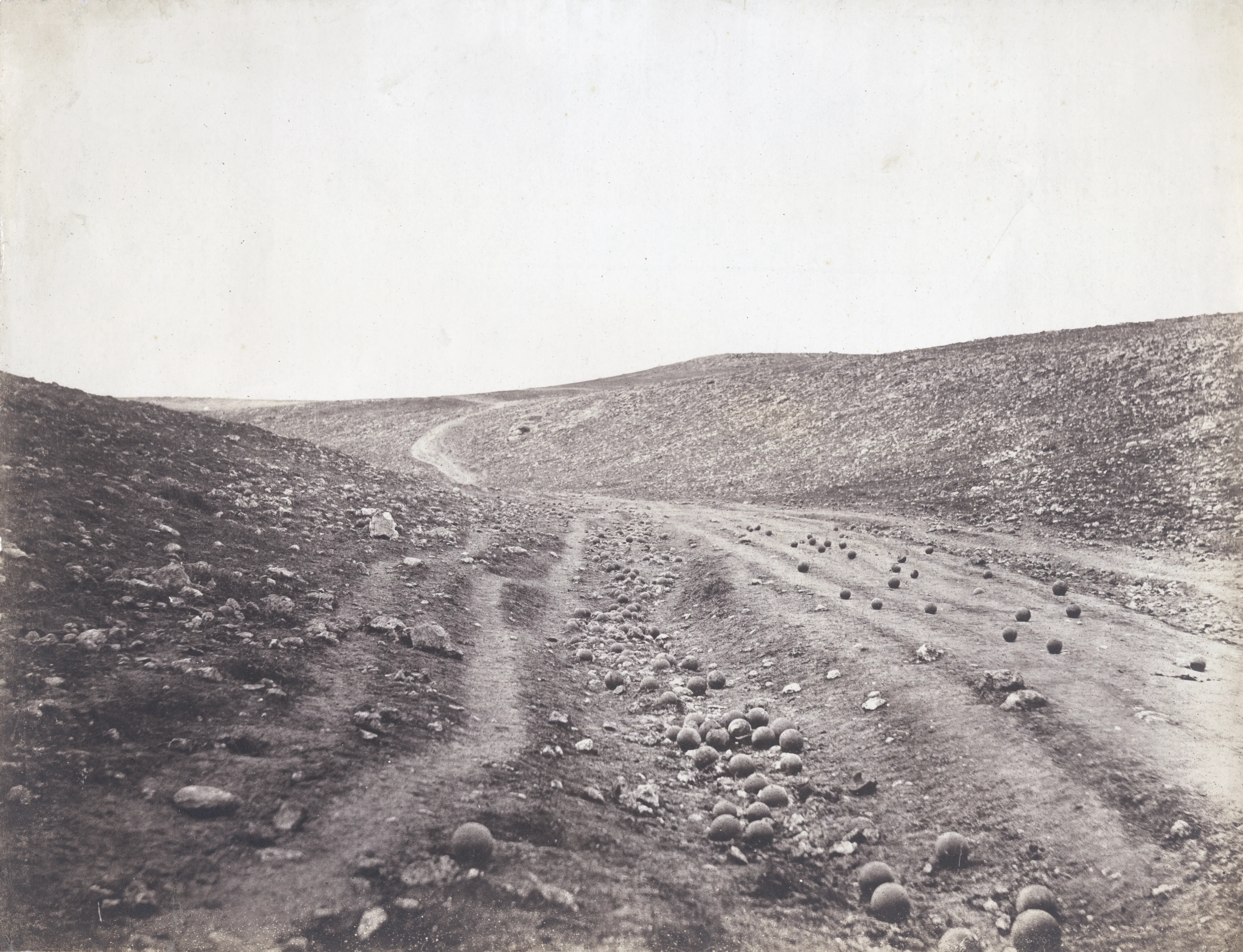 Roger Fenton's Crimean War photograph 'Valley of the Shadow of Death', 1855