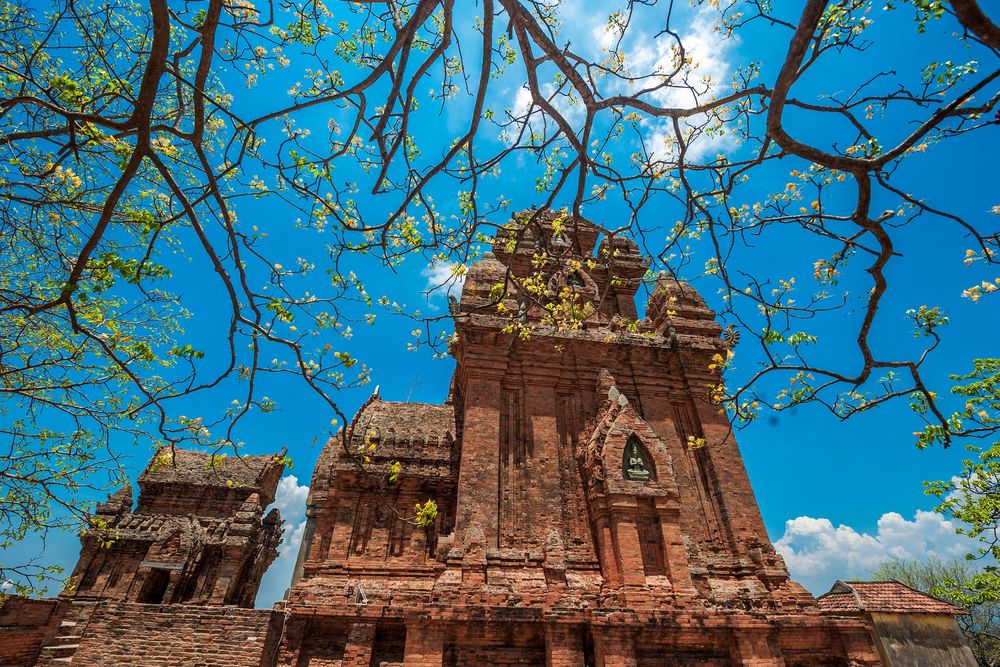 Islam in Vietnam: A Journey Through the Lens of the Cham People