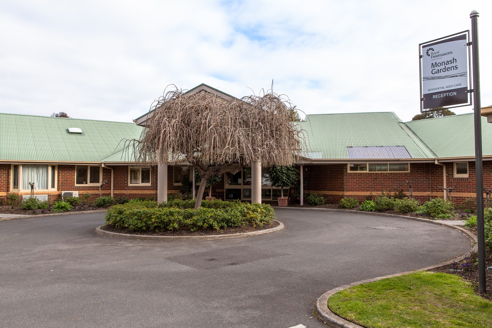 Royal Freemasons Monash Gardens Aged Care Home in Mulgrave Caring Co