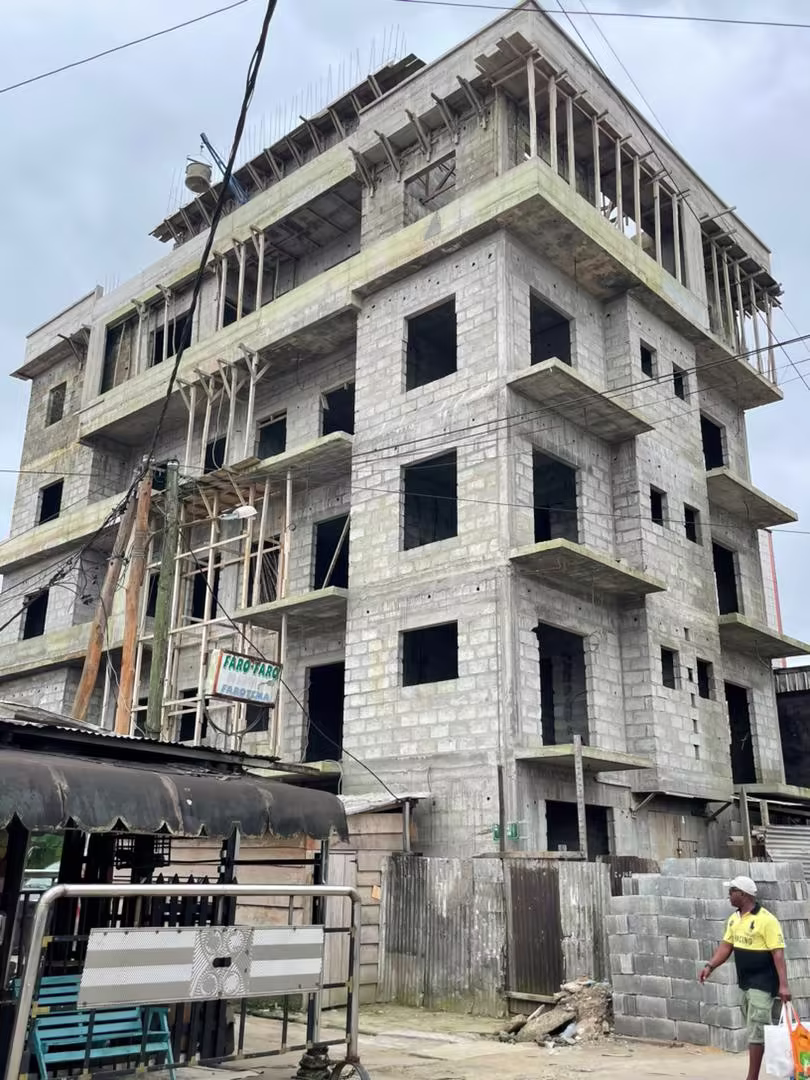 Construction d'un bâtiment R+4 à usage d'habitation - NKONGMONDO DOUALA_Image_2