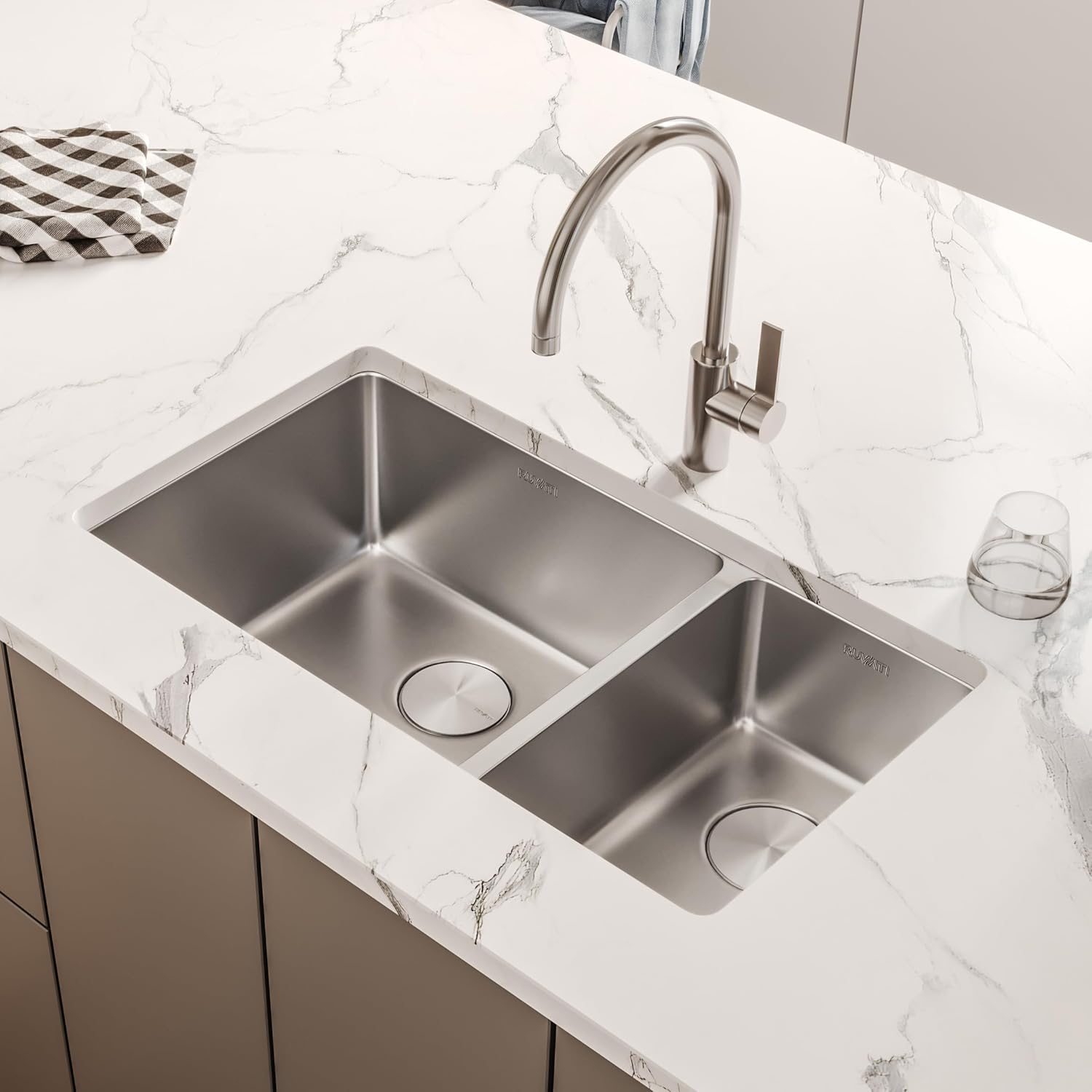 32-inch Undermount Kitchen Sink 70/30 Double Bowl 16 Gauge Stainless Steel - RVM5300 view 3