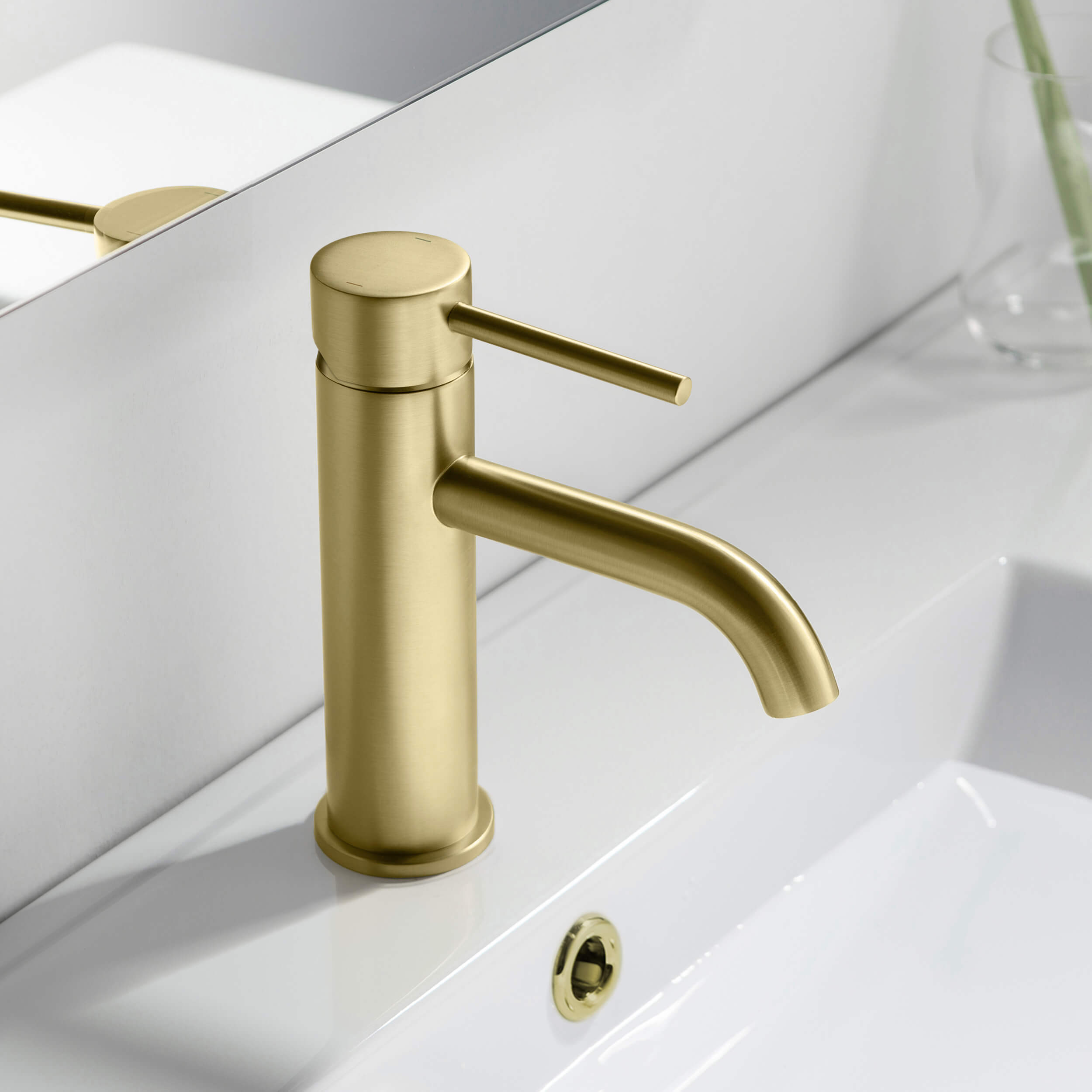 Single Handle Bathroom Vanity Sink Faucet with Pop Up Drain – F201 view 3