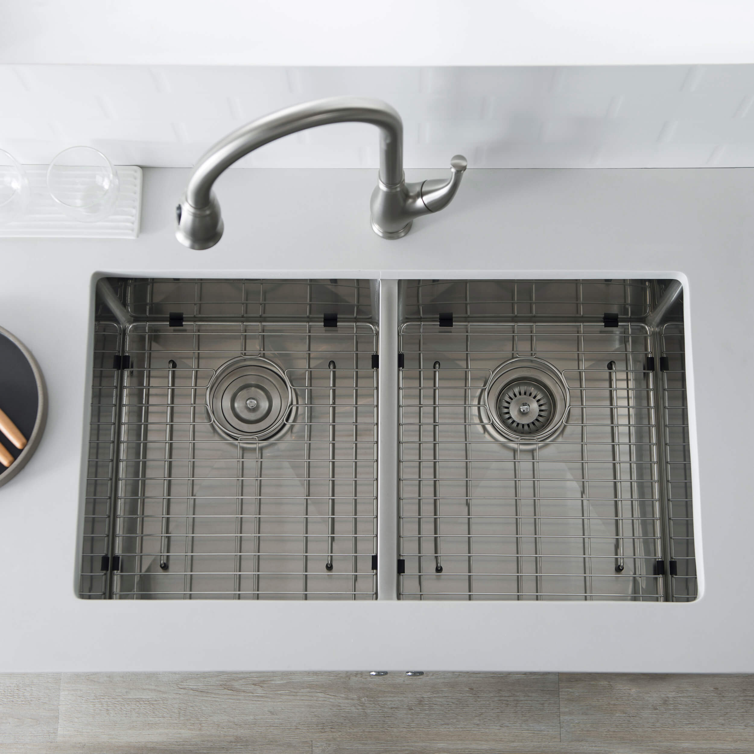 32 3/4″ Handcrafted Undermount Double Bowl Stainless Steel Kitchen Sink – K1-D33-EQ view 4