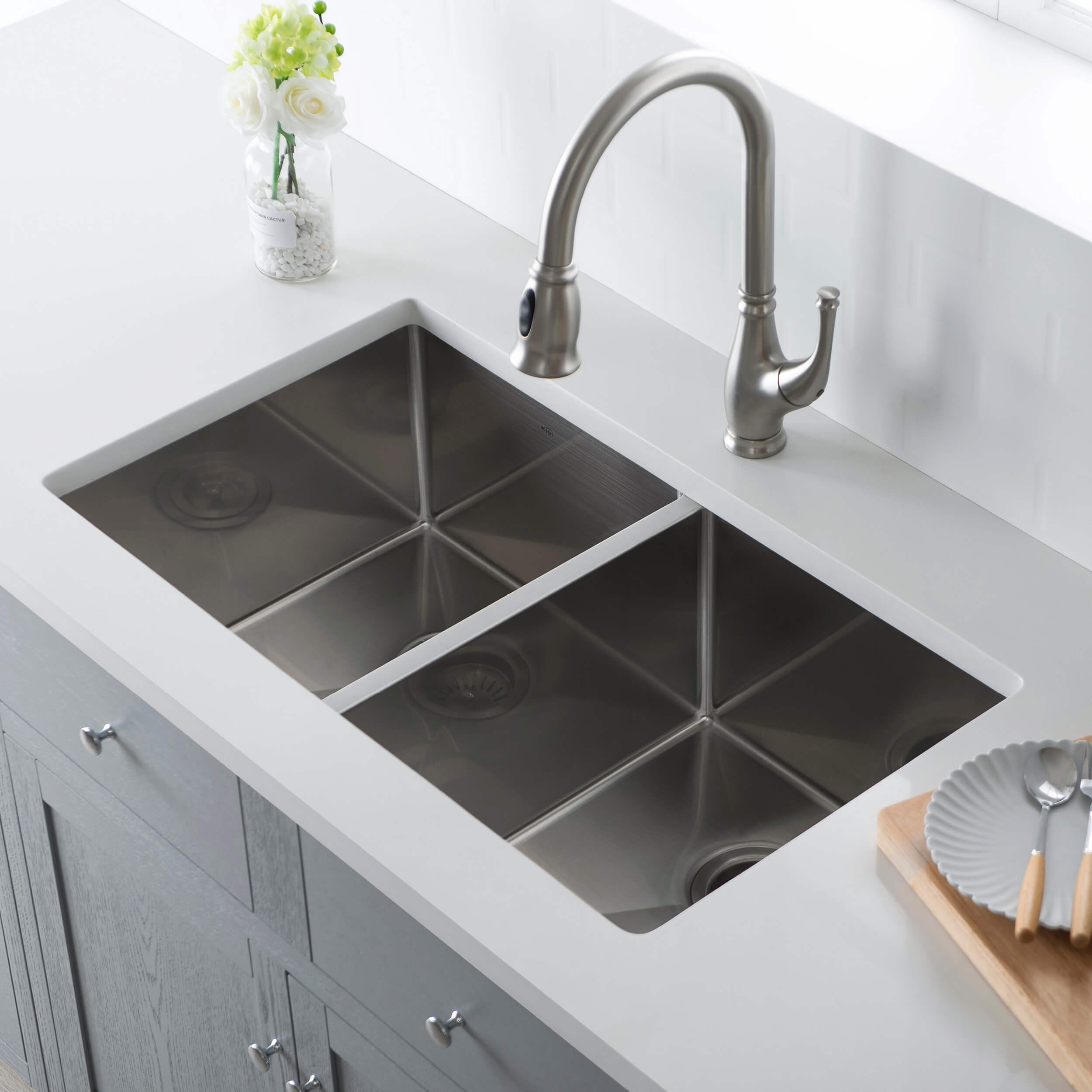 32 3/4″ Handcrafted Undermount Double Bowl Stainless Steel Kitchen Sink – K1-D33-EQ view 2
