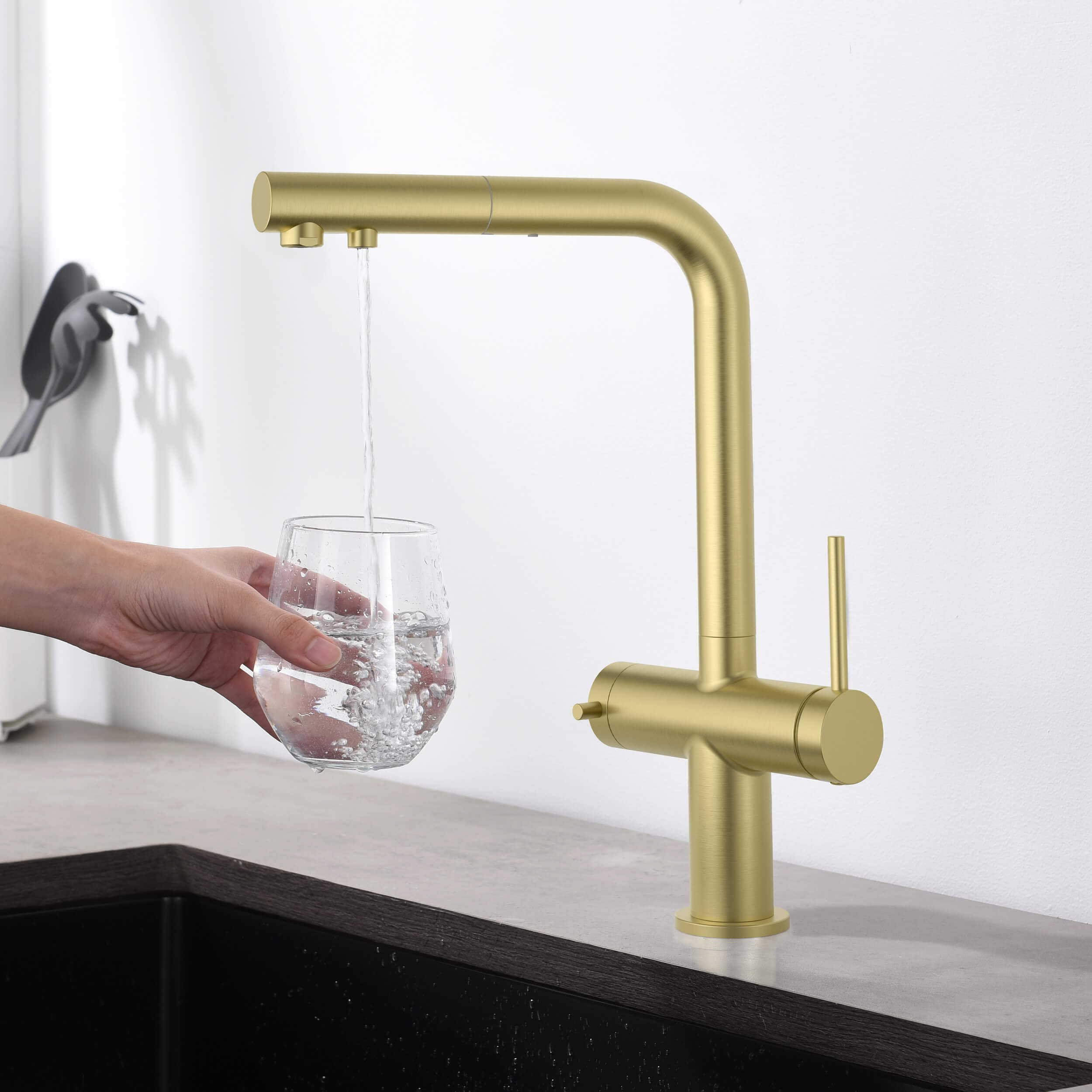 Circular 2-in-1 Water Filtration Pull Out Kitchen Faucet - KFF502 view 3
