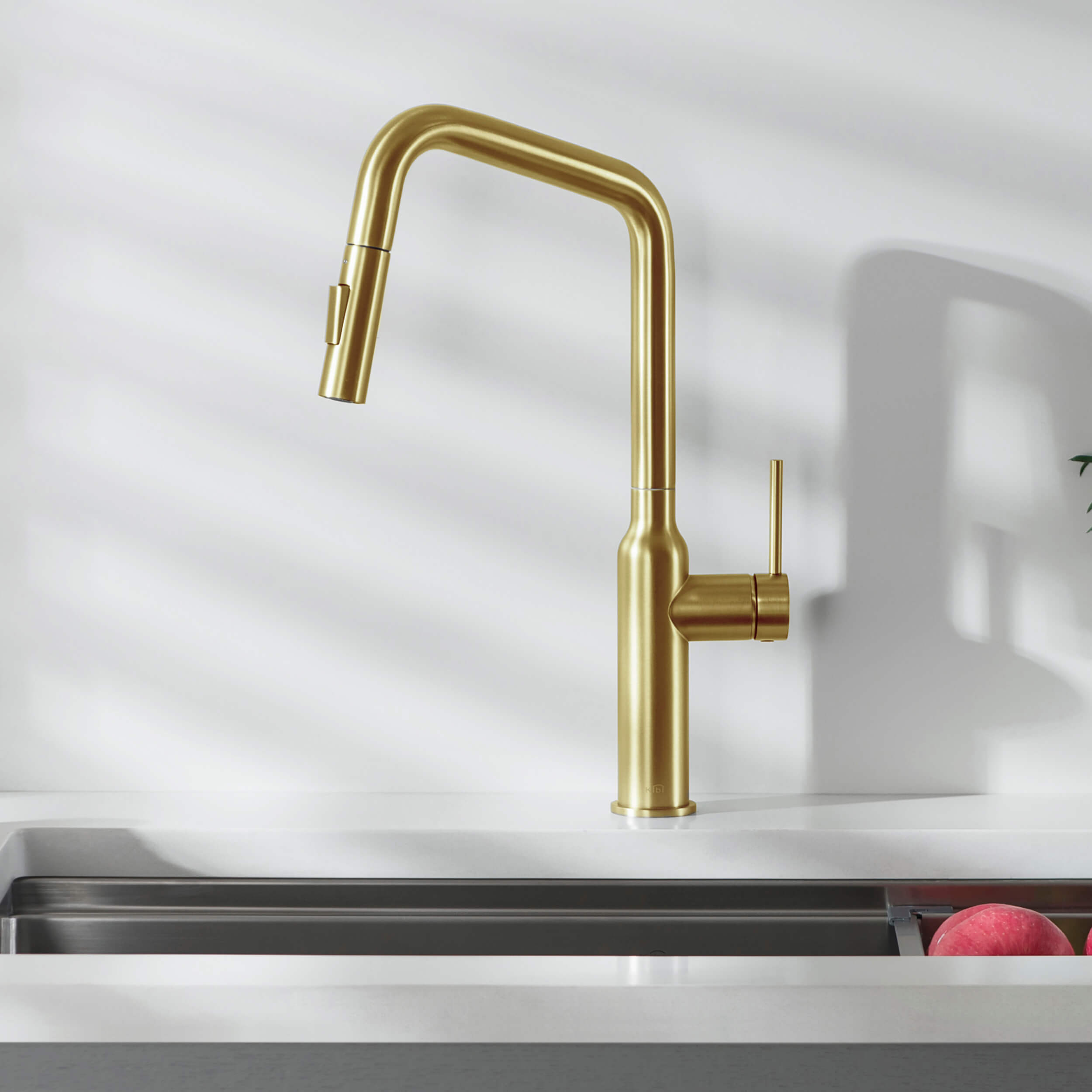 Macon Single Handle Pull Down Kitchen Sink Faucet - KKF2007 view 5