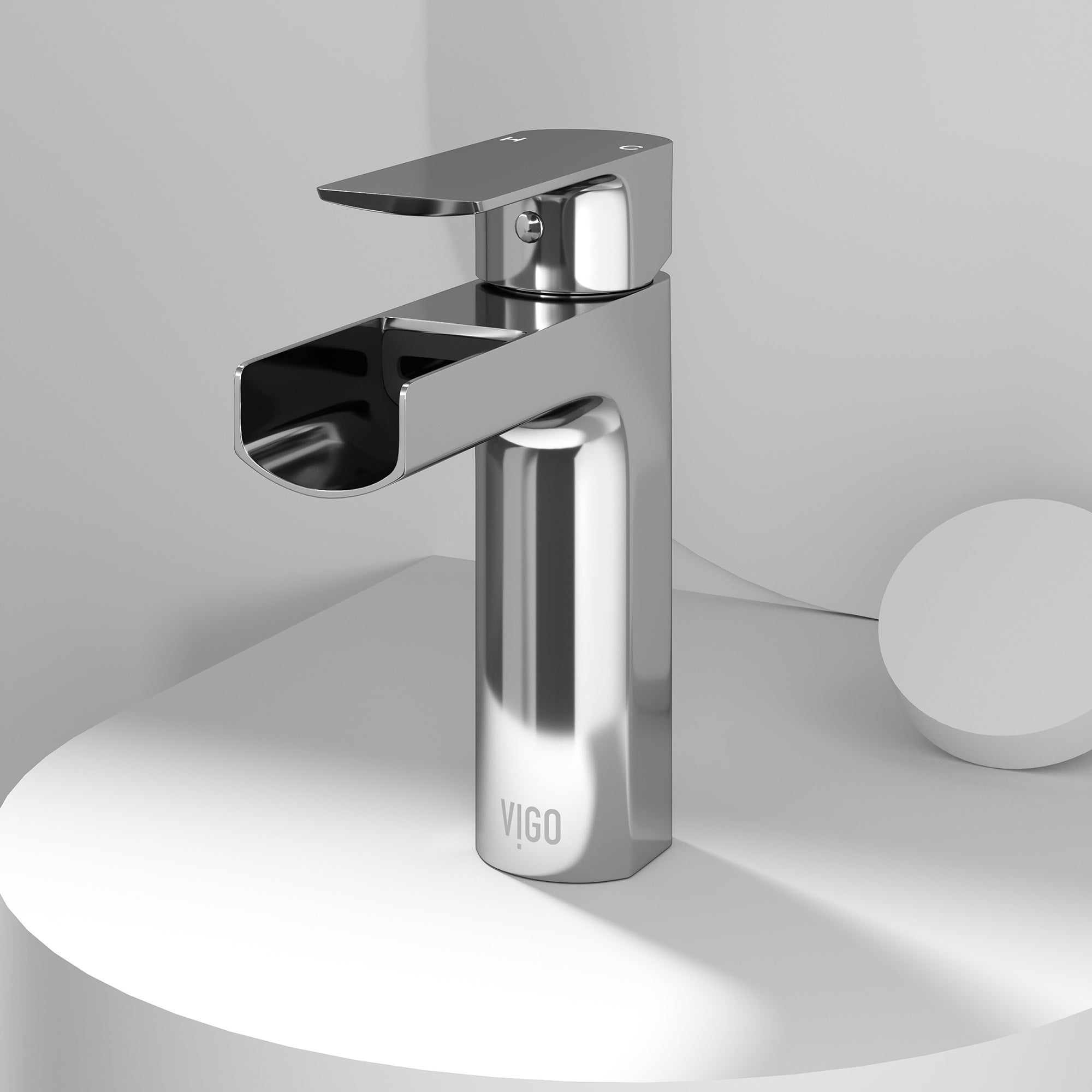 Amada Single Hole Bathroom Faucet view 4