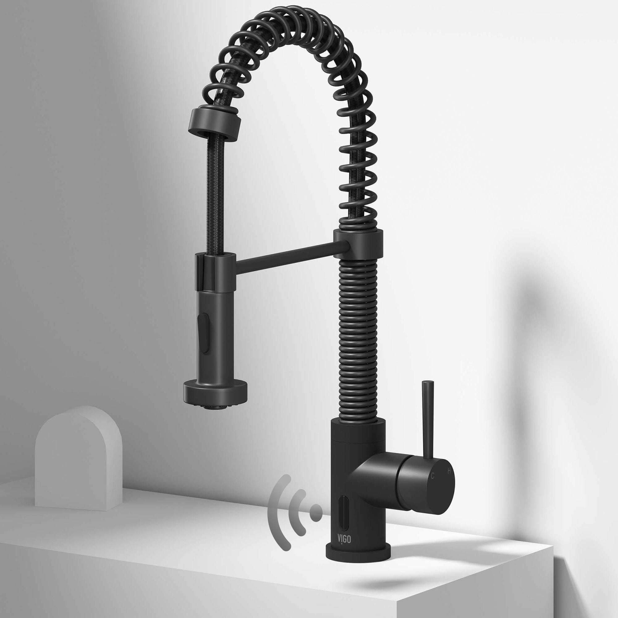 Edison Touchless Pull-Down Kitchen Faucet view 1
