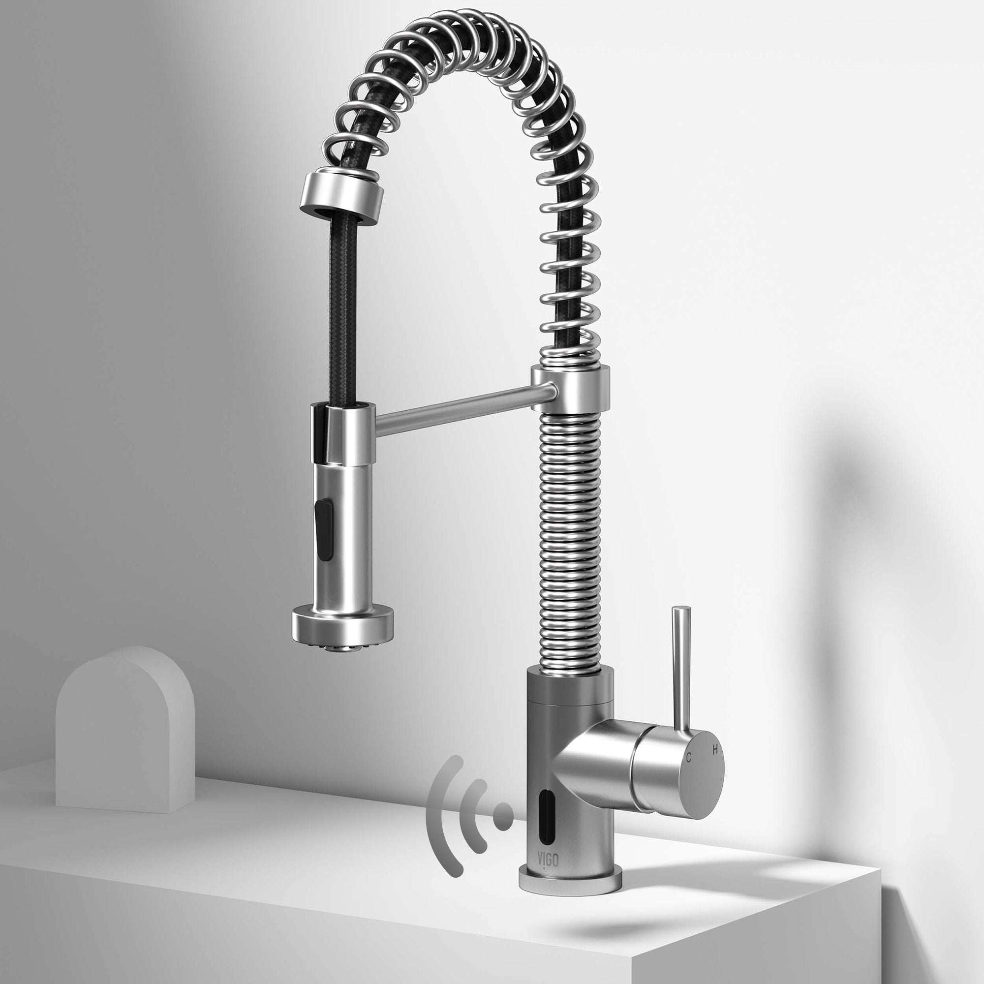 Edison Touchless Pull-Down Kitchen Faucet view 3
