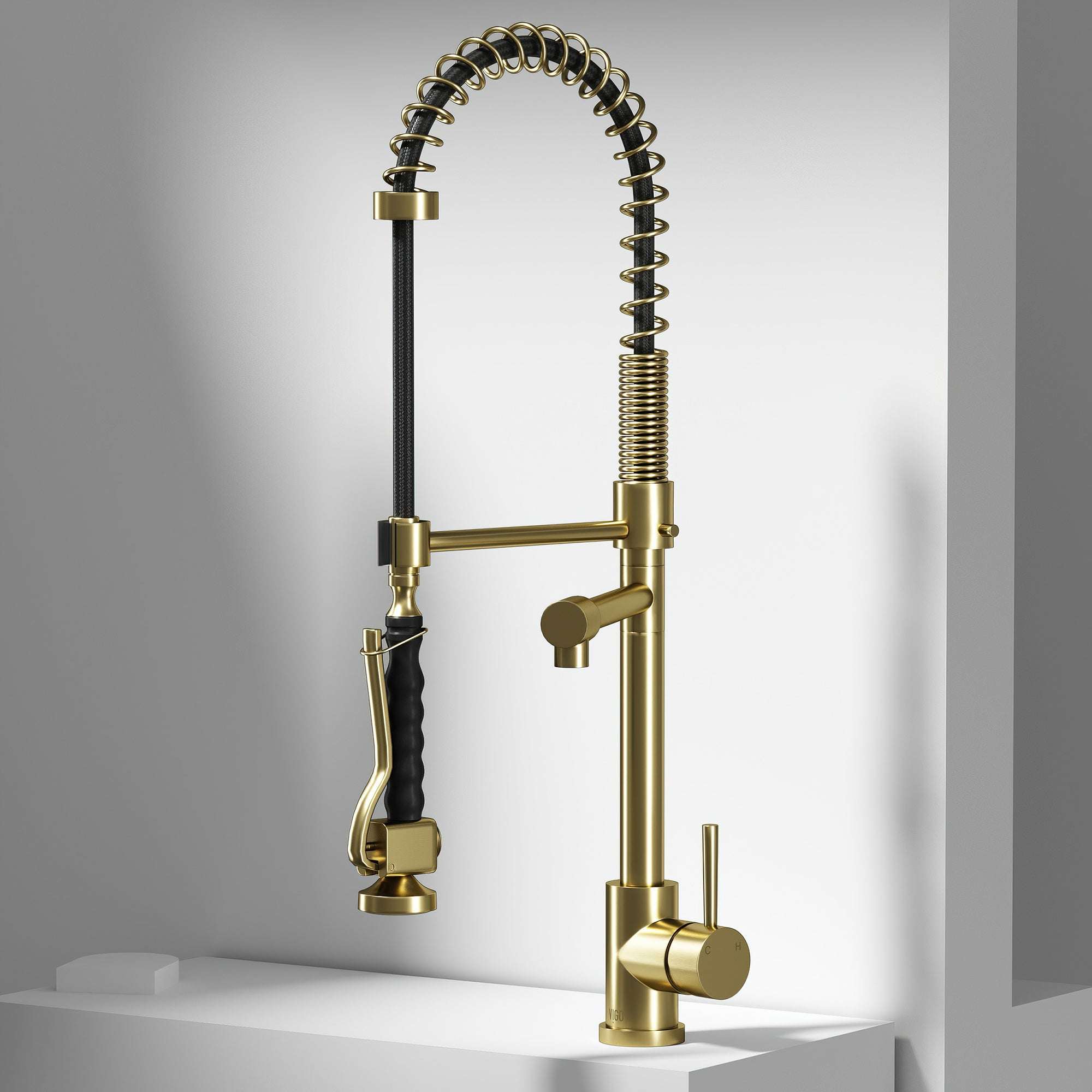 Zurich Pull-Down Kitchen Faucet view 2