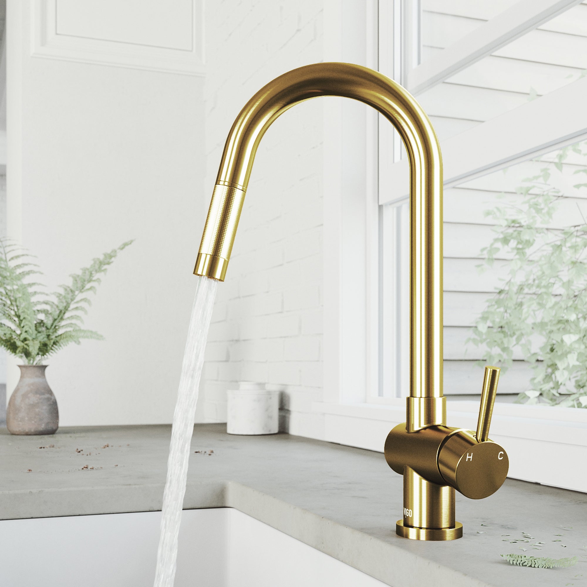 Gramercy Pull-Down Kitchen Faucet view 4