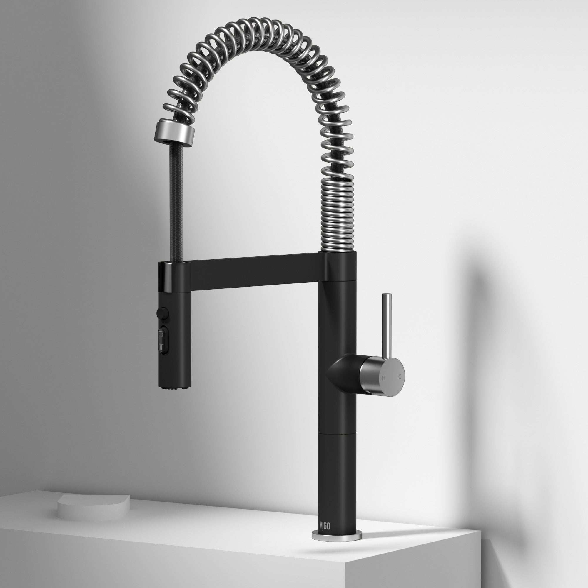 Edison Pro Pull-Down Spray Kitchen Faucet view 5