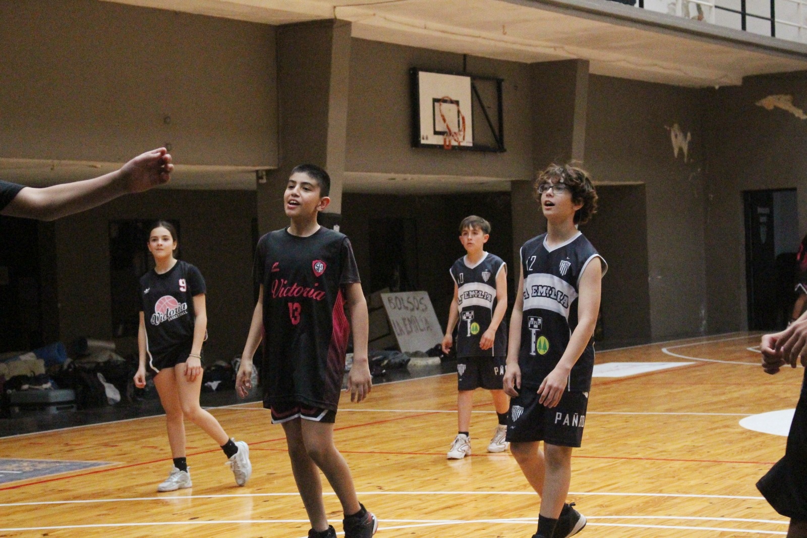 Encuentro de minibásquet en nuestro club