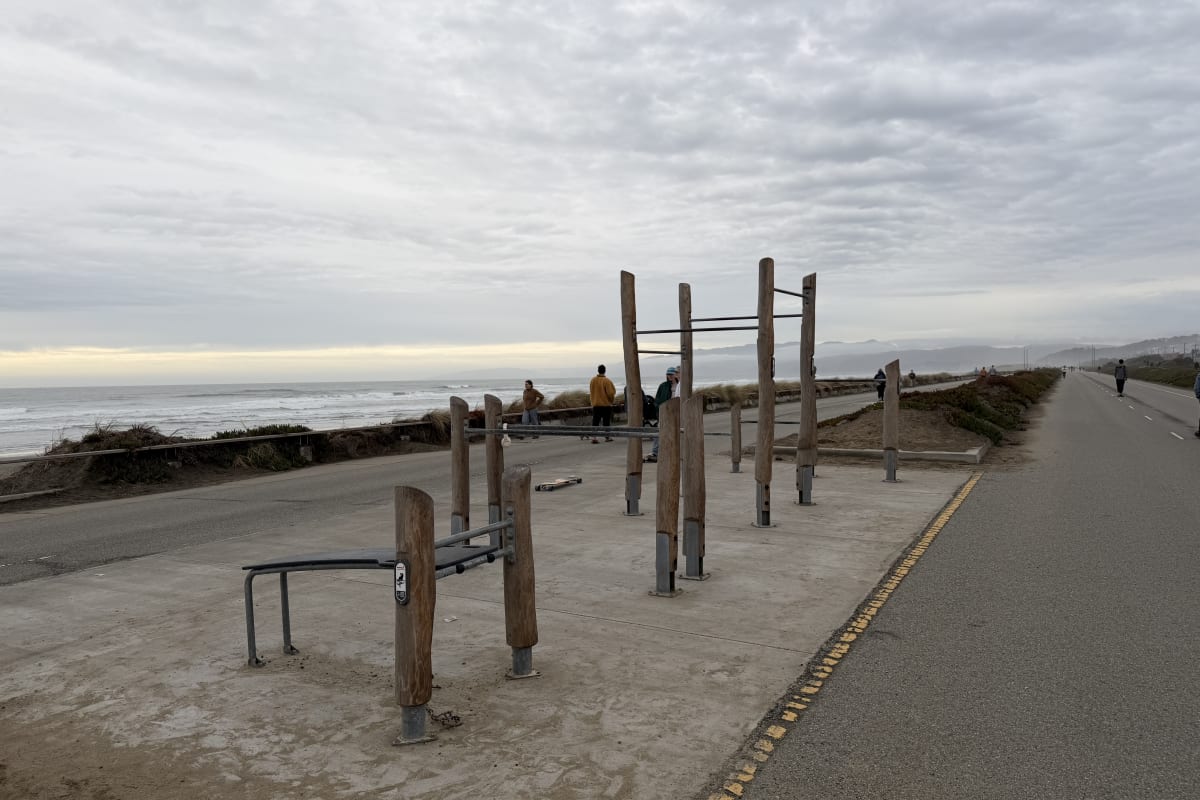 Sunset Dunes - Photo 1