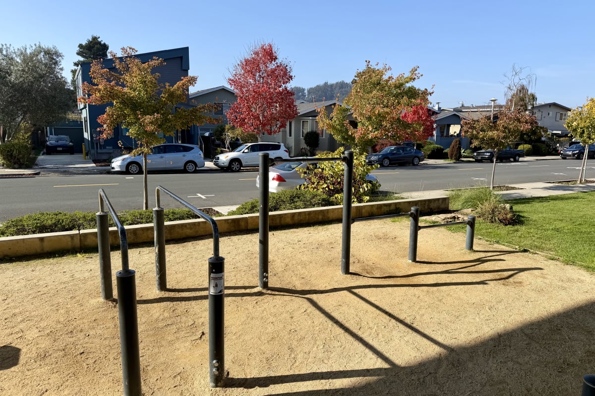 Albany Exercise Yard - Photo 2