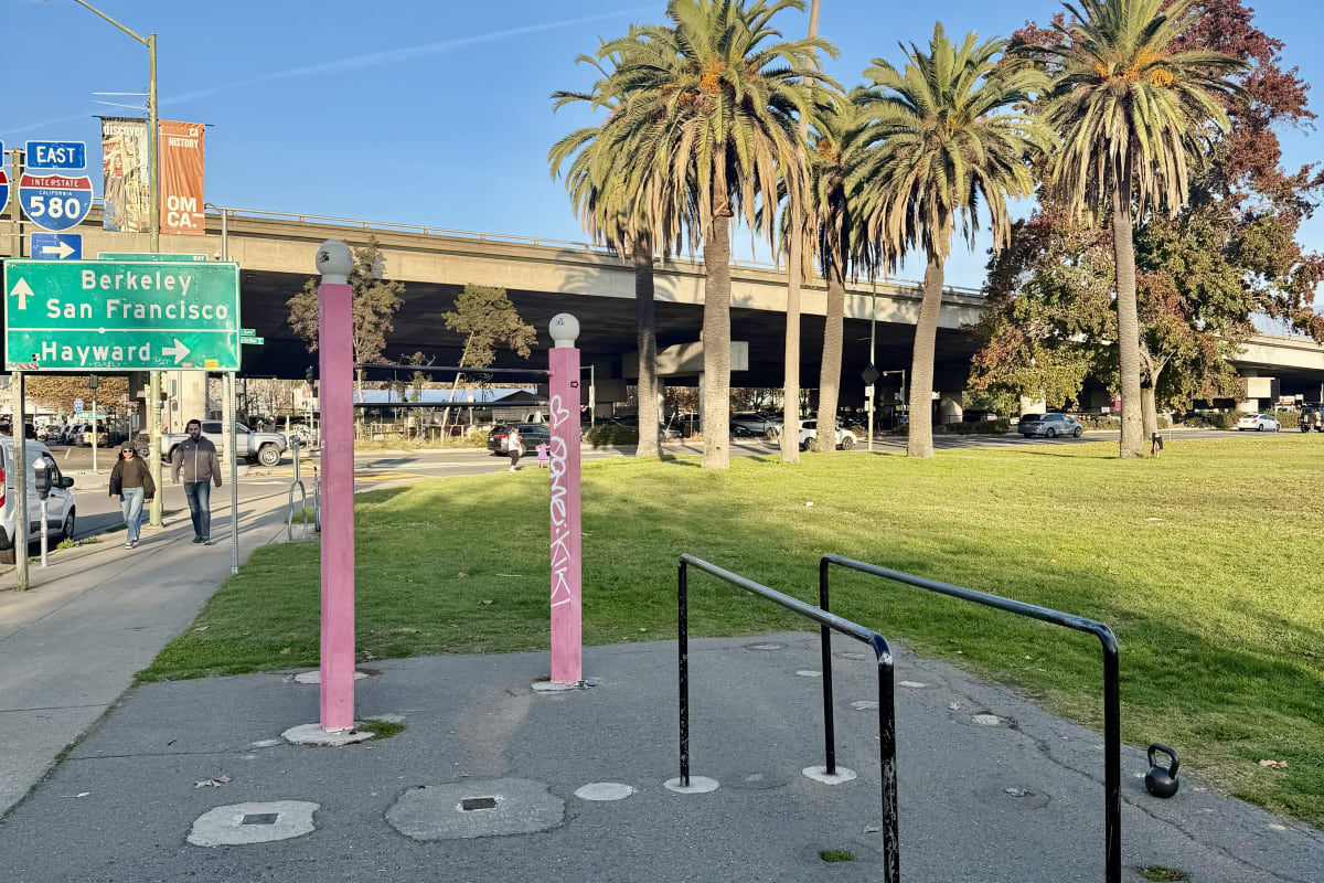 Eastshore Park Bars - Photo 1