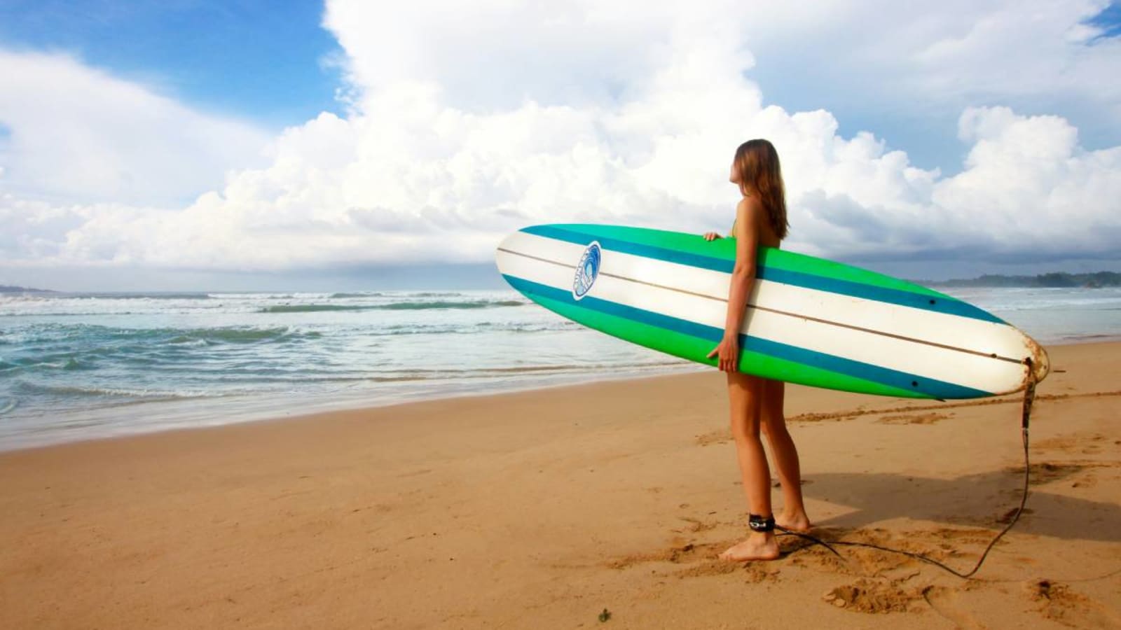 Female surfer in Weligama