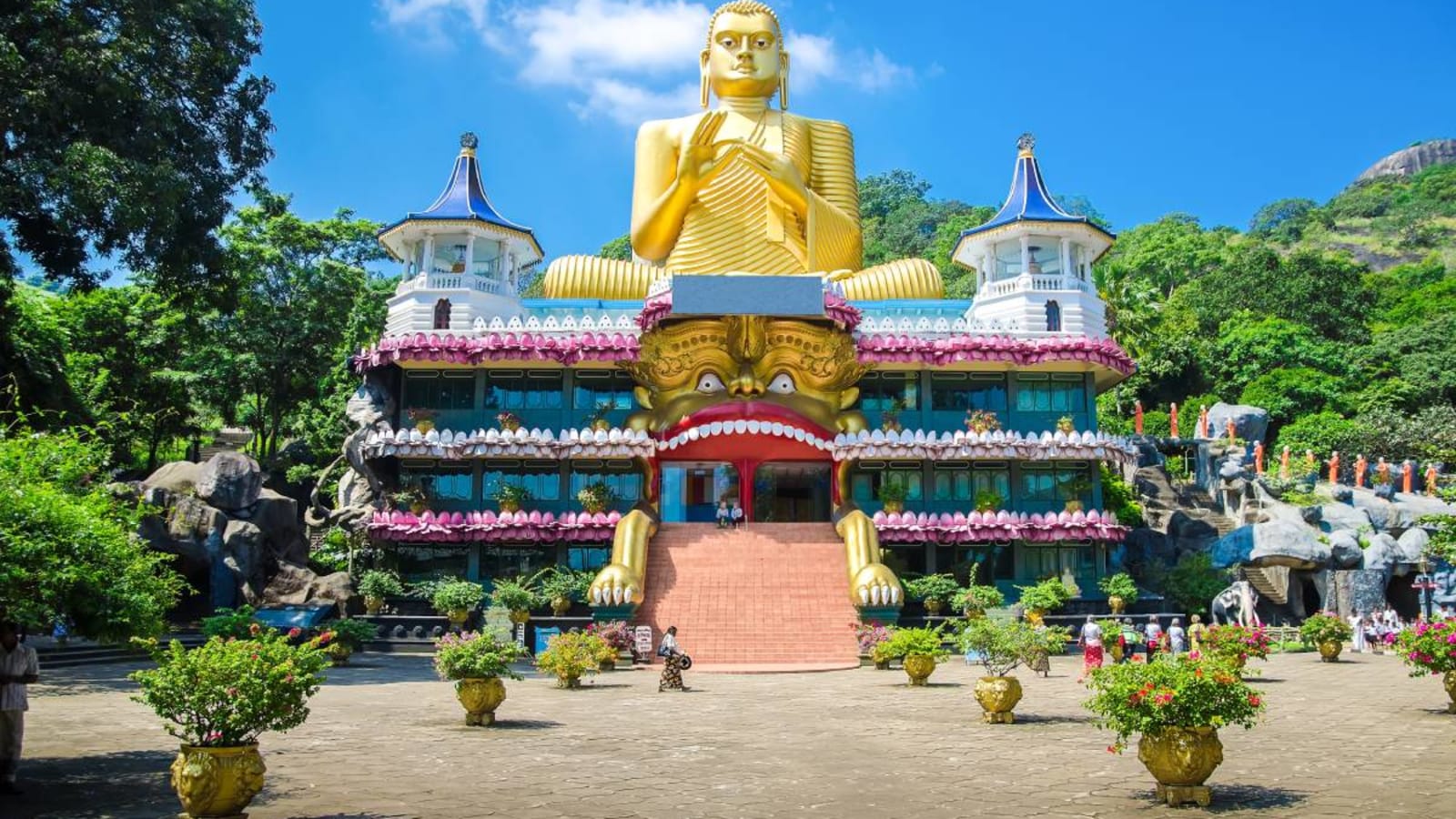 Golden Temple in Dambulla