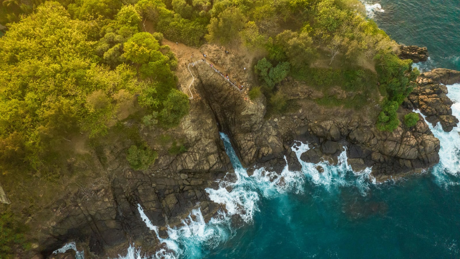 Blow hole in Tangalle