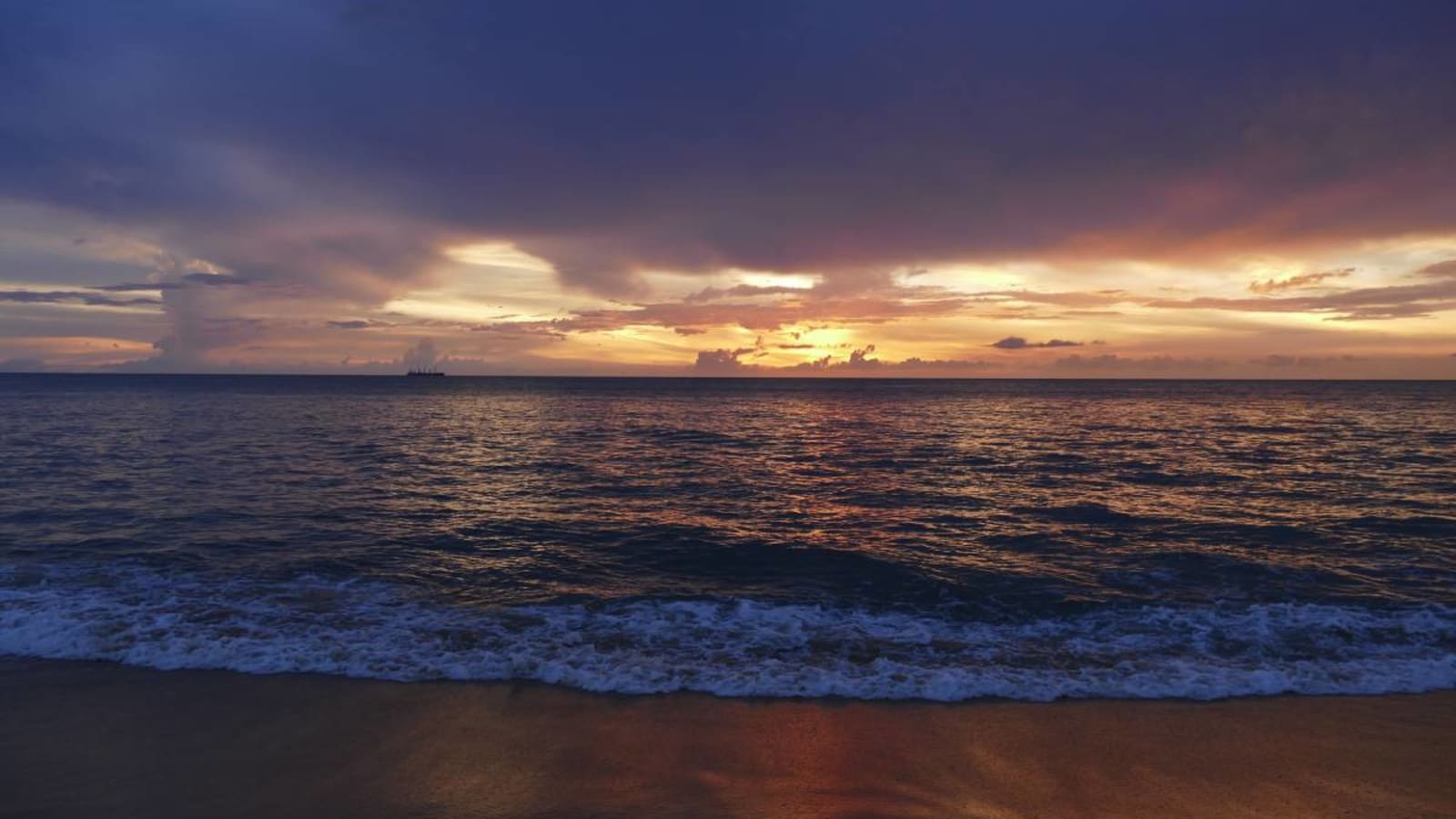 Alankuda Beach at sunset