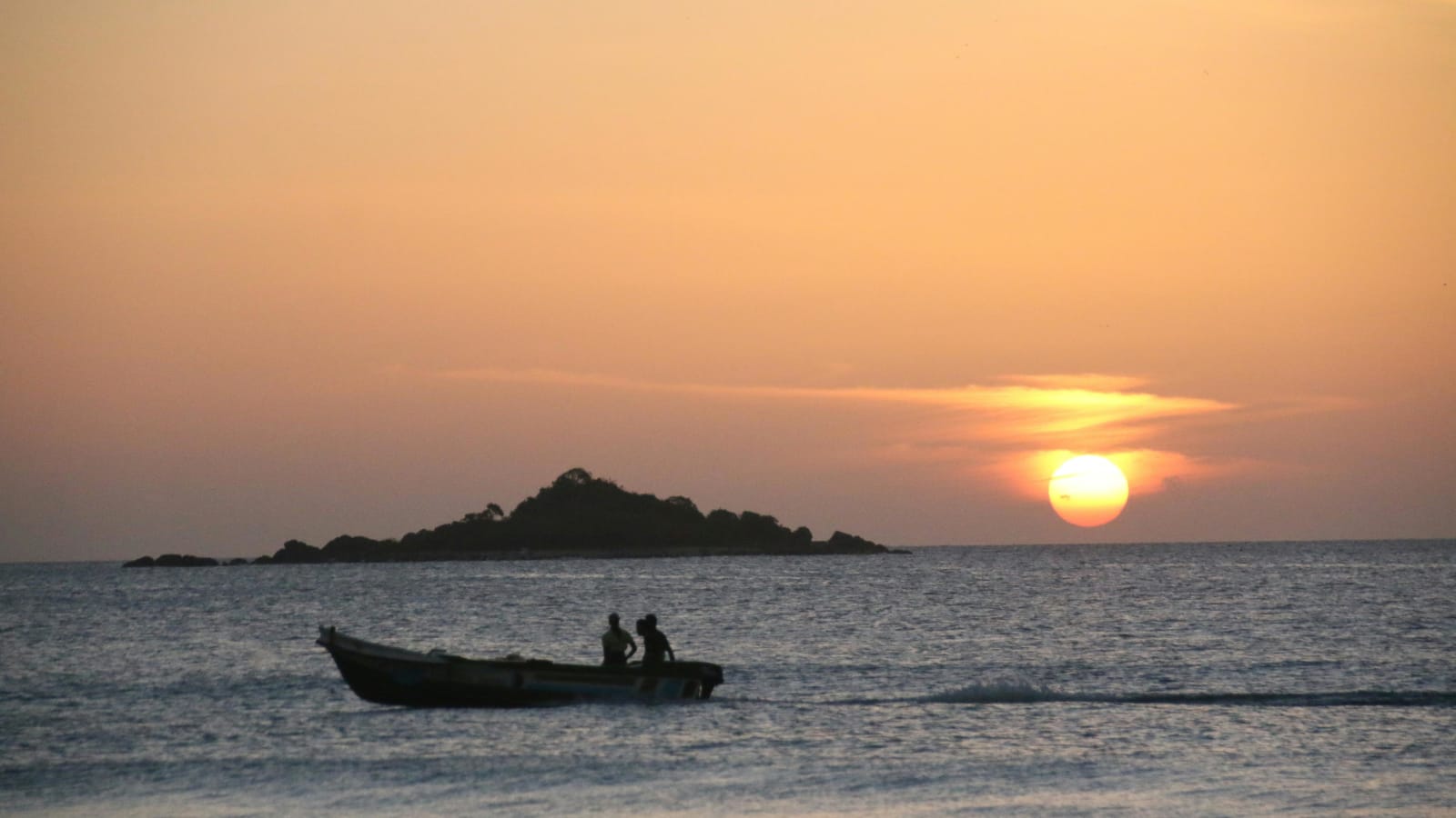 Negombo beach