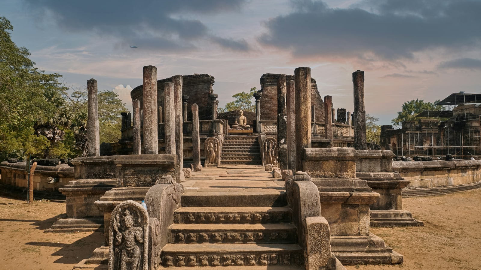 Ancient Vatadage complex