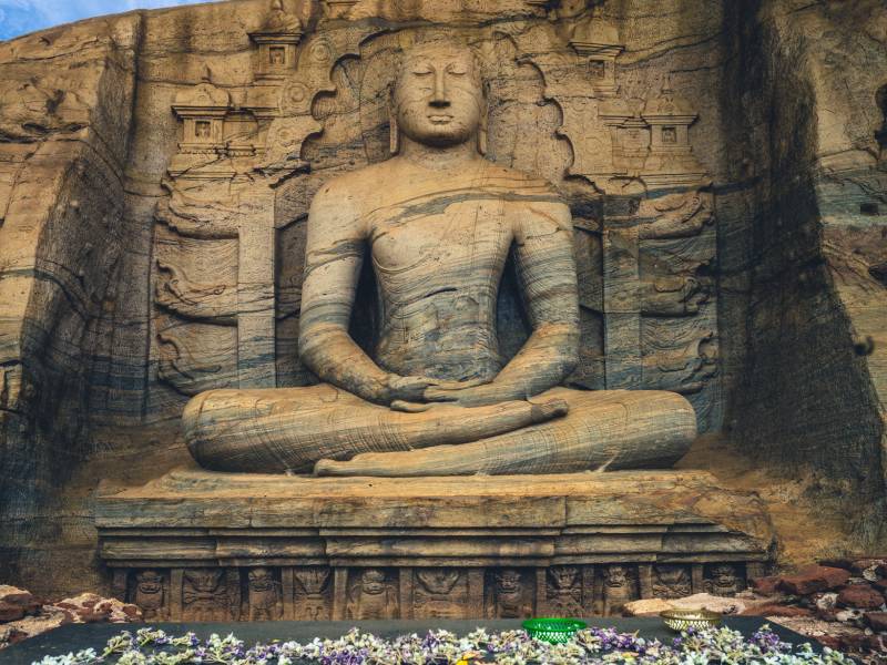 Gal Viharaya Buddha statue
