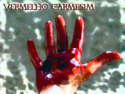 Capa de Vermelho Carmesim