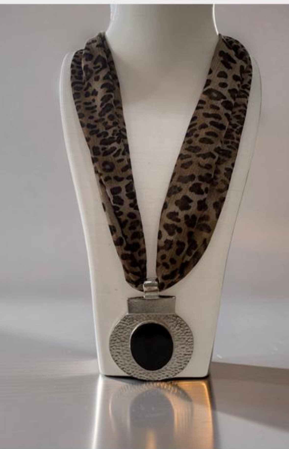 Collar 