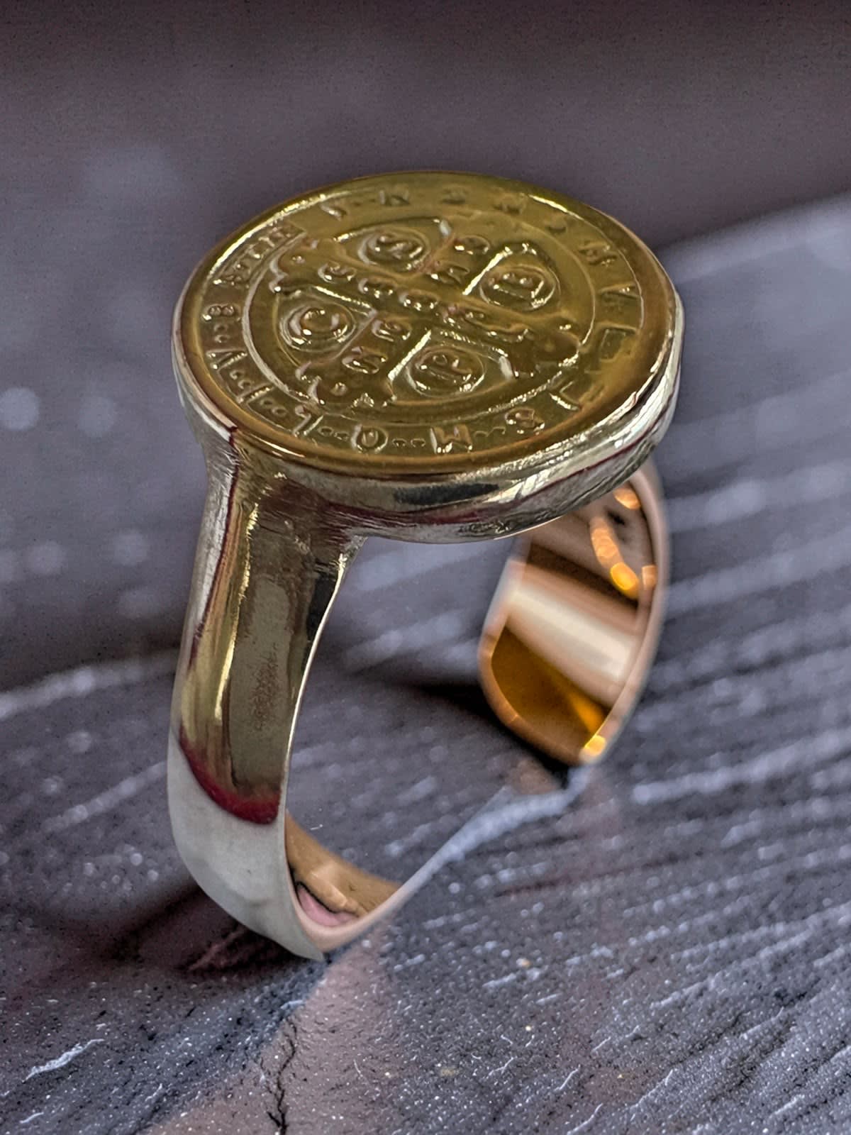 Anillo San Benito 