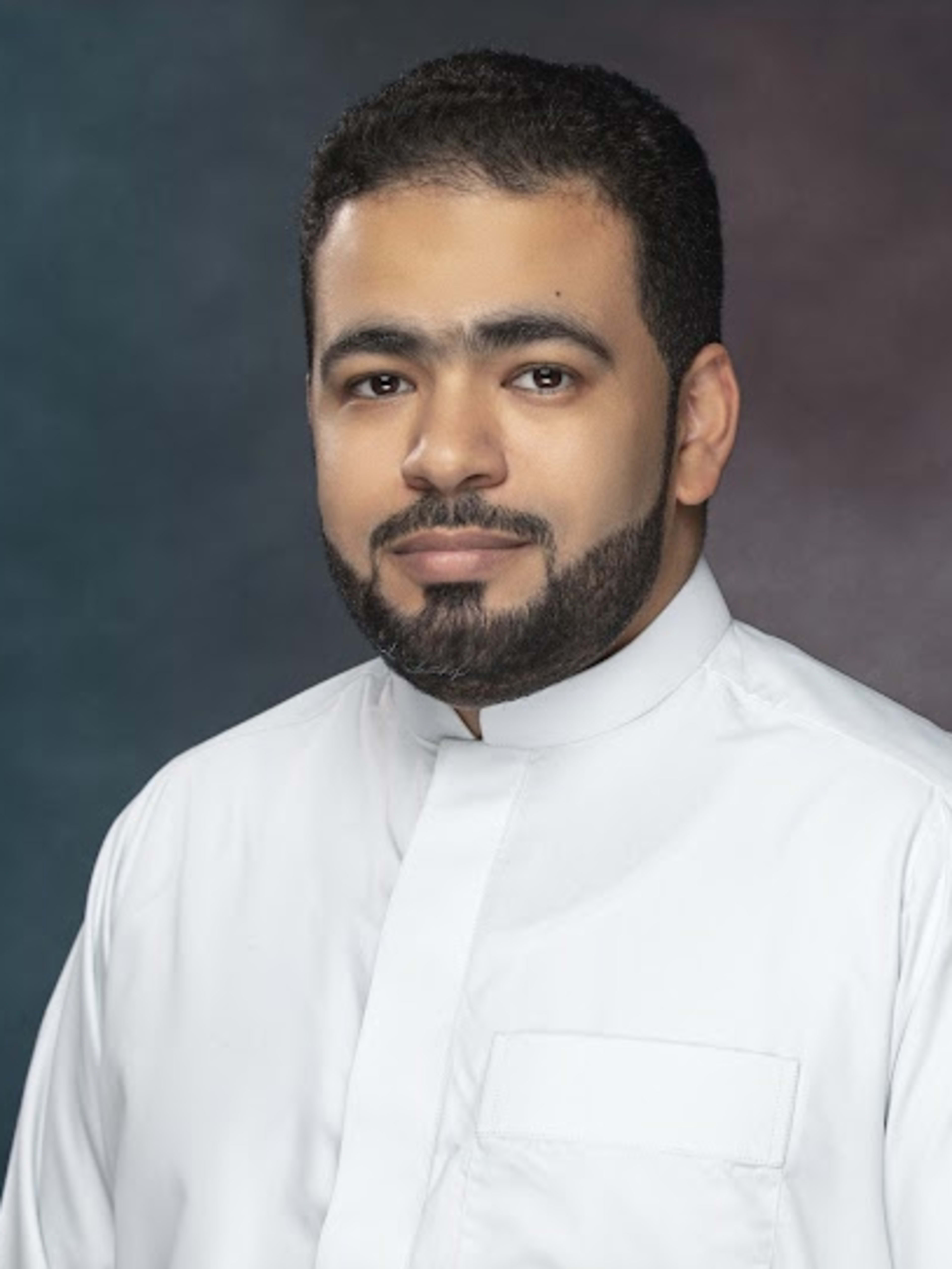 القارئ محمود الإسكافي